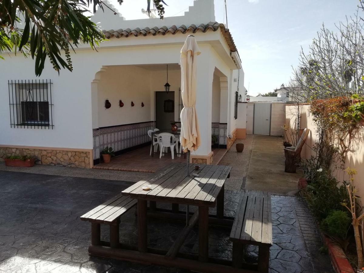 La Orquidea Morada Villa Conil De La Frontera Luaran gambar